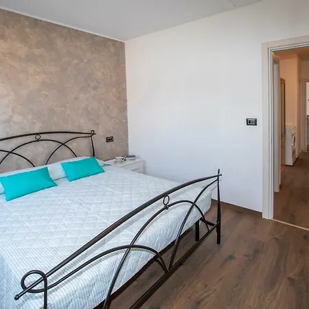 S. Antonio Appartement Lezzeno